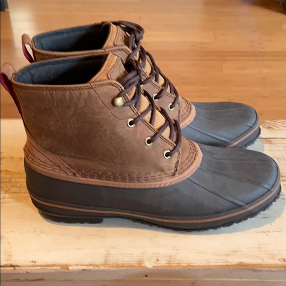 UGG | Shoes | New Ugg Zetik Chestnut 